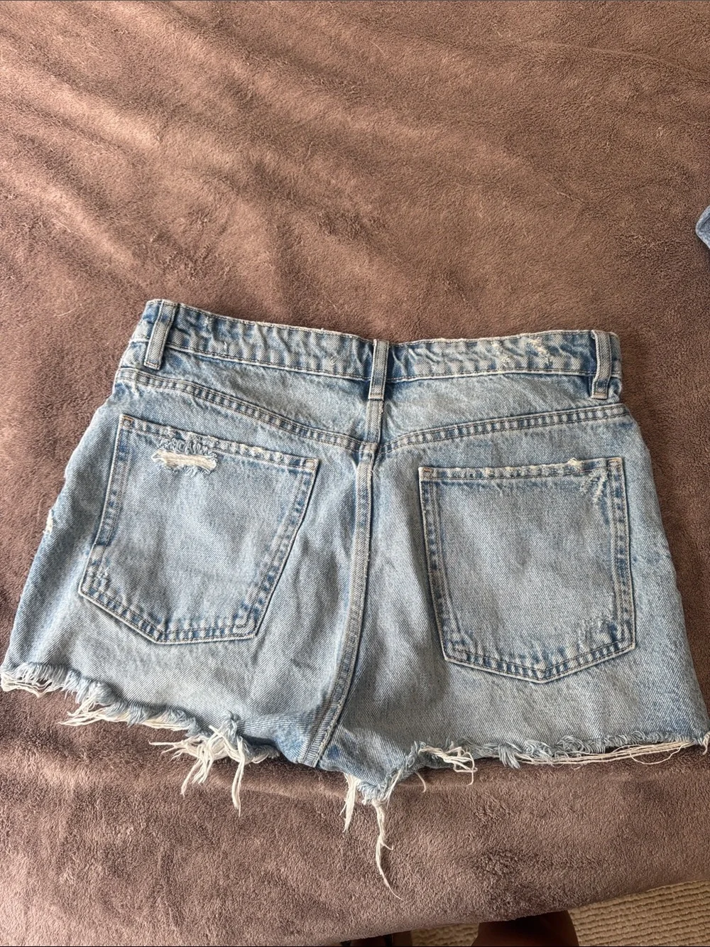 Zara Light Wash Distressed Frayed Denim Shorts
